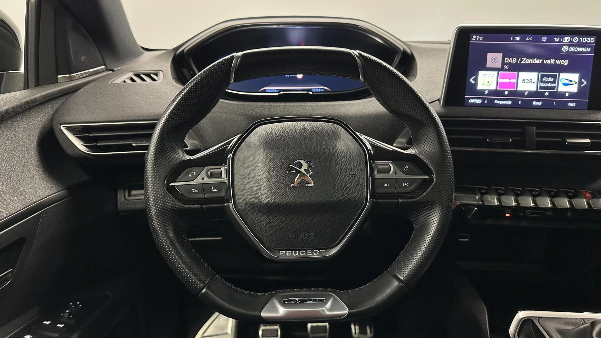 Hoofdafbeelding Peugeot 5008