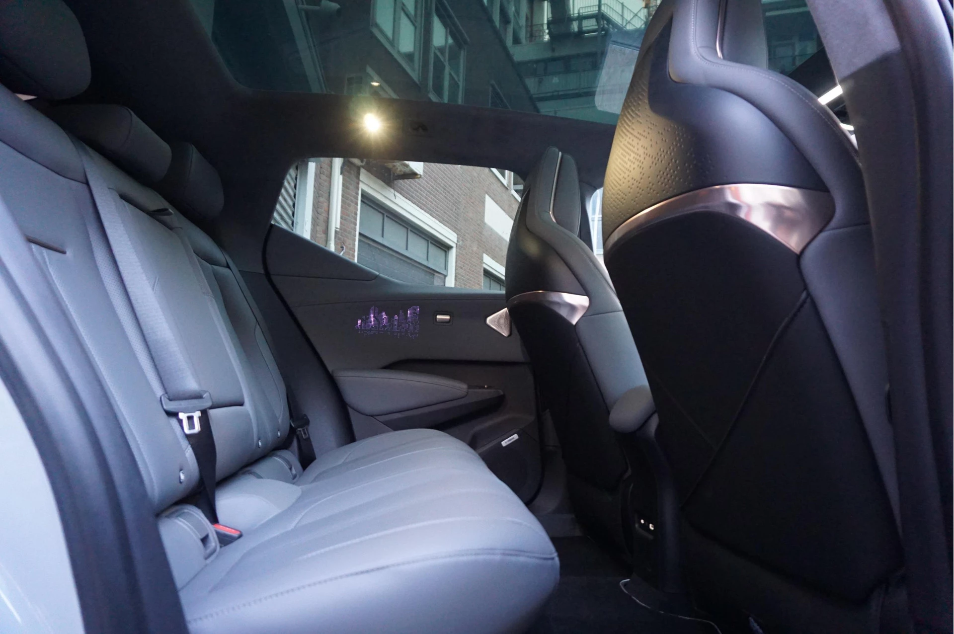 Hoofdafbeelding Volvo EX30