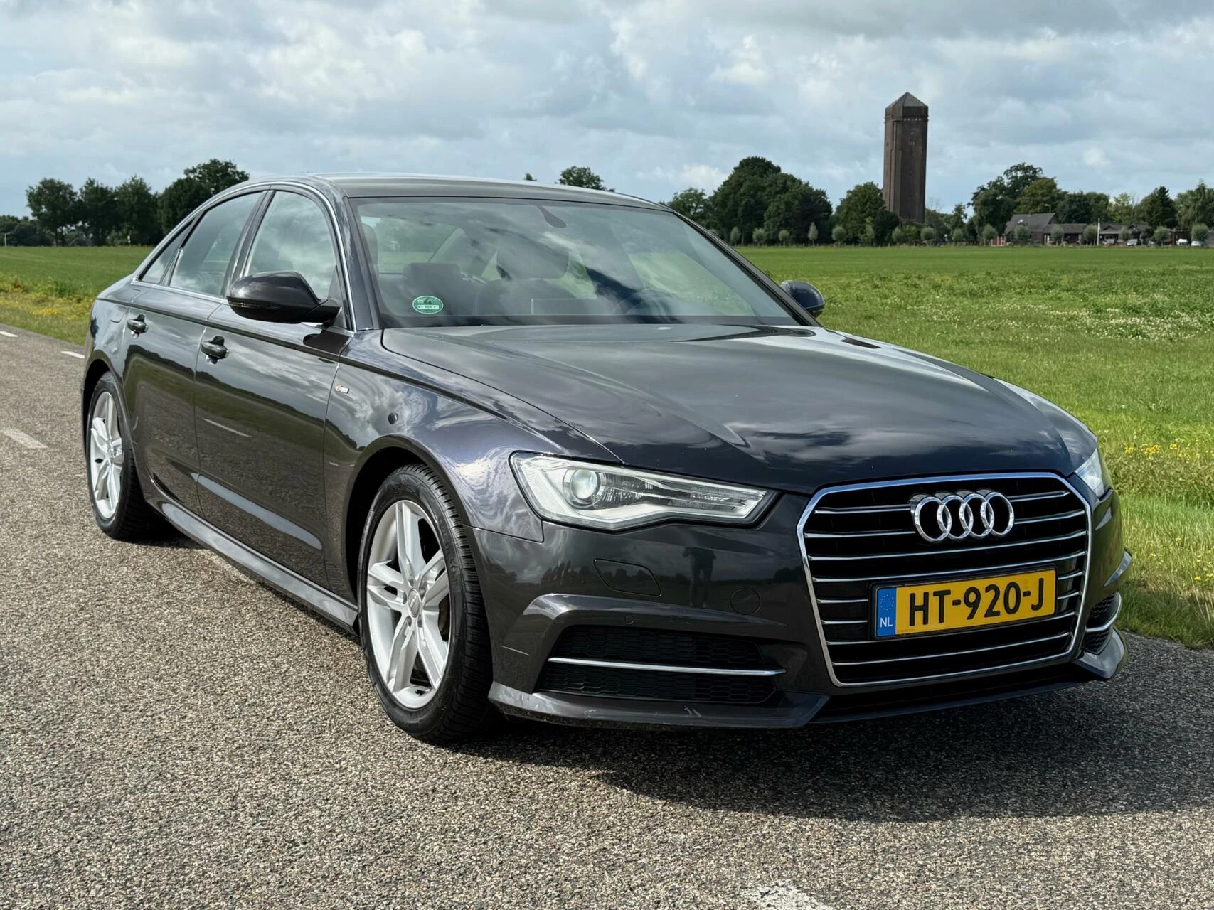 Hoofdafbeelding Audi A6