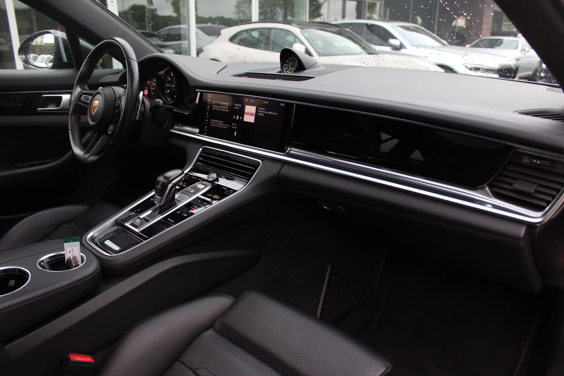 Hoofdafbeelding Porsche Panamera