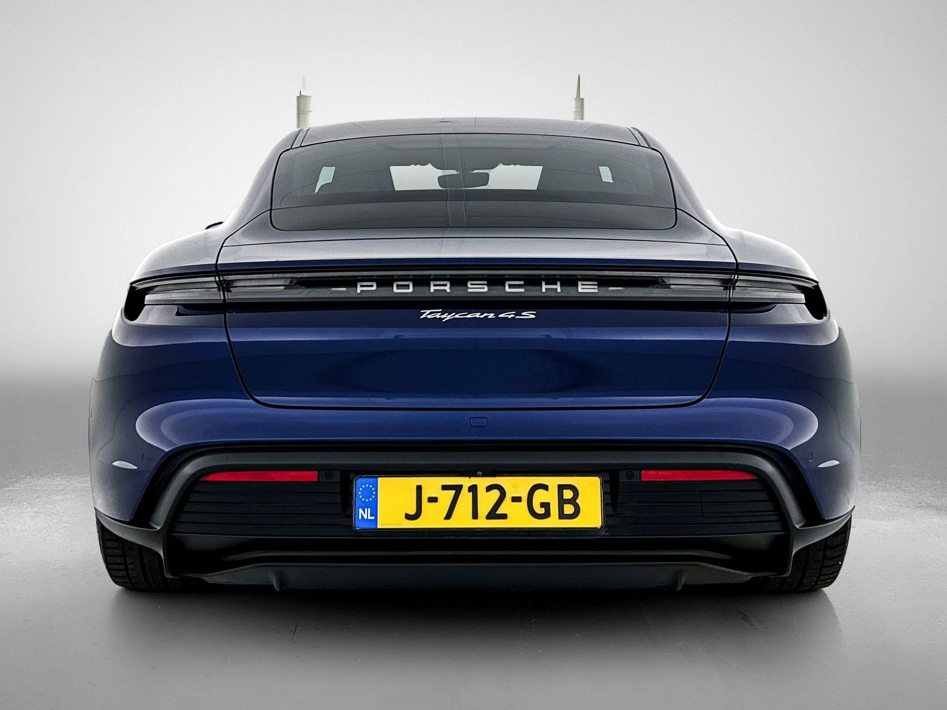 Hoofdafbeelding Porsche Taycan
