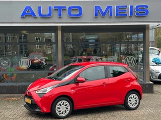 Hoofdafbeelding Toyota Aygo Toyota Aygo 1.0 VVT-I X-PLAY Limited Camera Airco