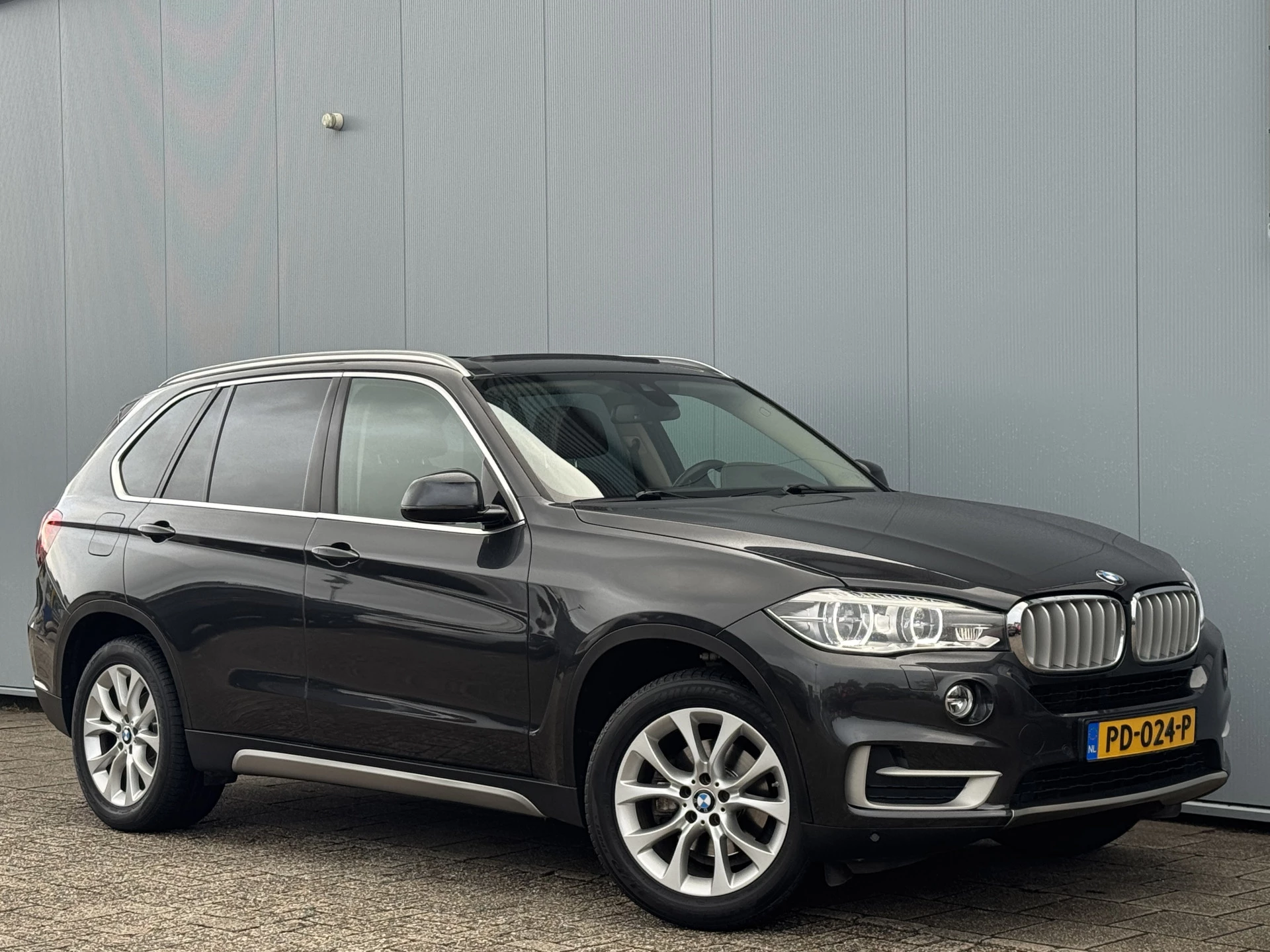 Hoofdafbeelding BMW X5