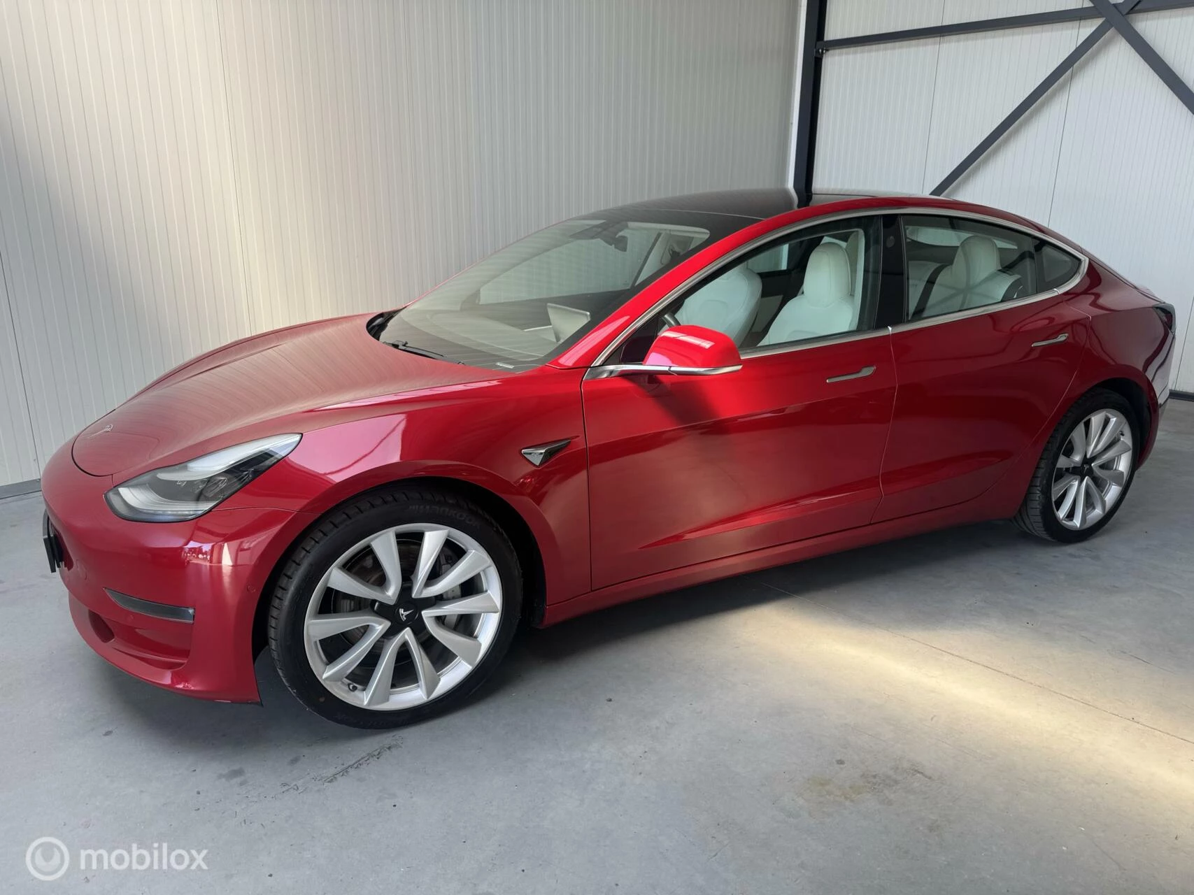 Hoofdafbeelding Tesla Model 3