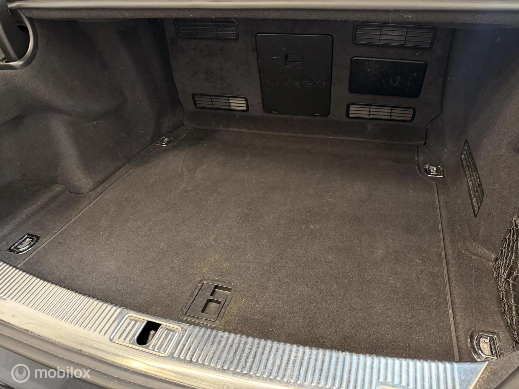 Hoofdafbeelding Audi A8