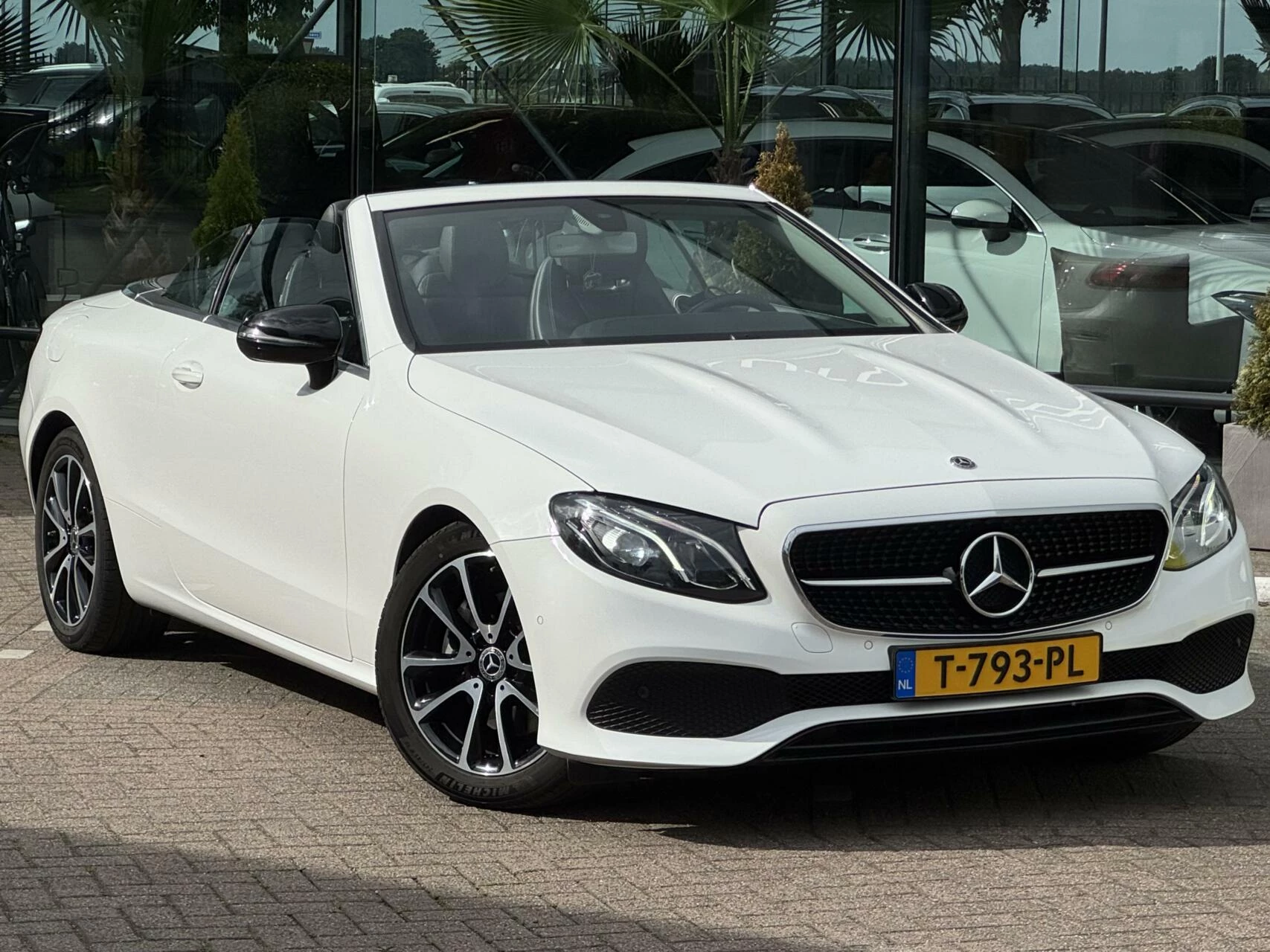 Hoofdafbeelding Mercedes-Benz E-Klasse