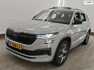 Skoda Kodiaq 1.5 TSI Sportline Business ORG NL 1E EIG DEALEROND|PANO|7PERSOONS|CAMERA|MEMORYSEAT|VIRTUALCOCKPIT|LEER|STOELVRM