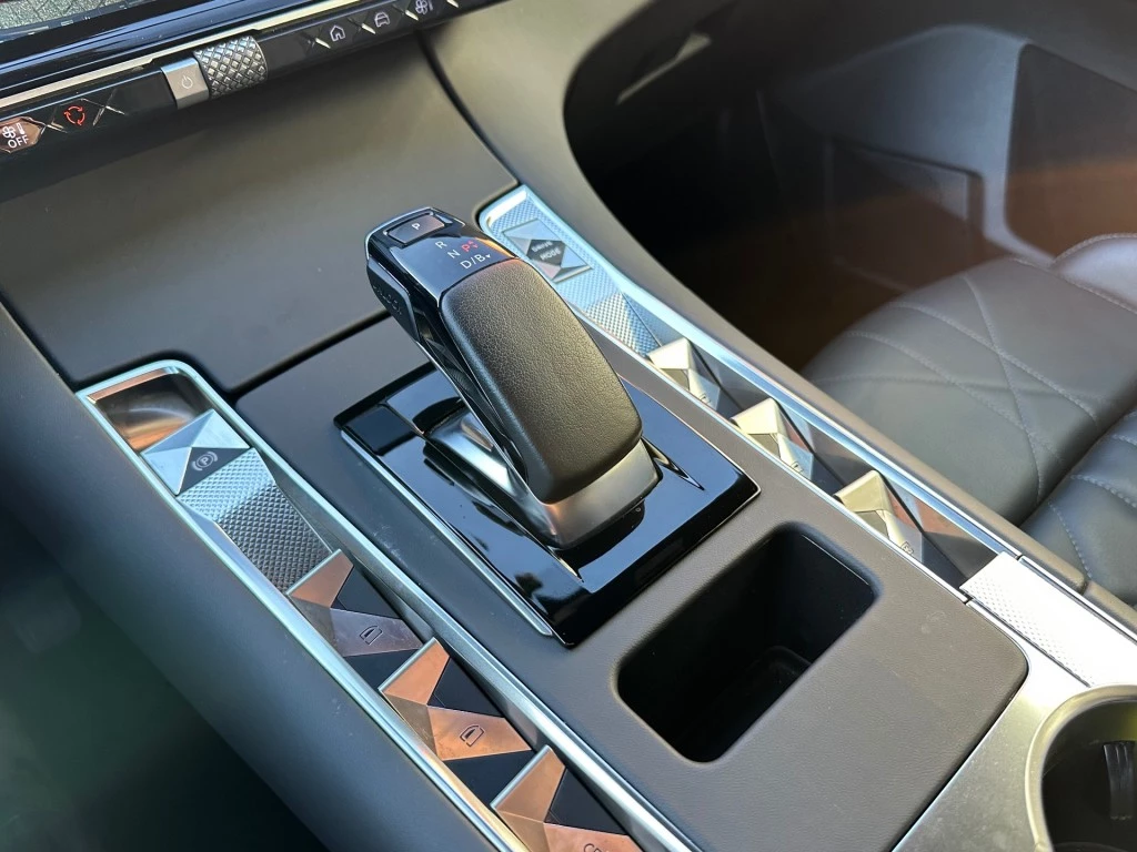 Hoofdafbeelding DS DS 7