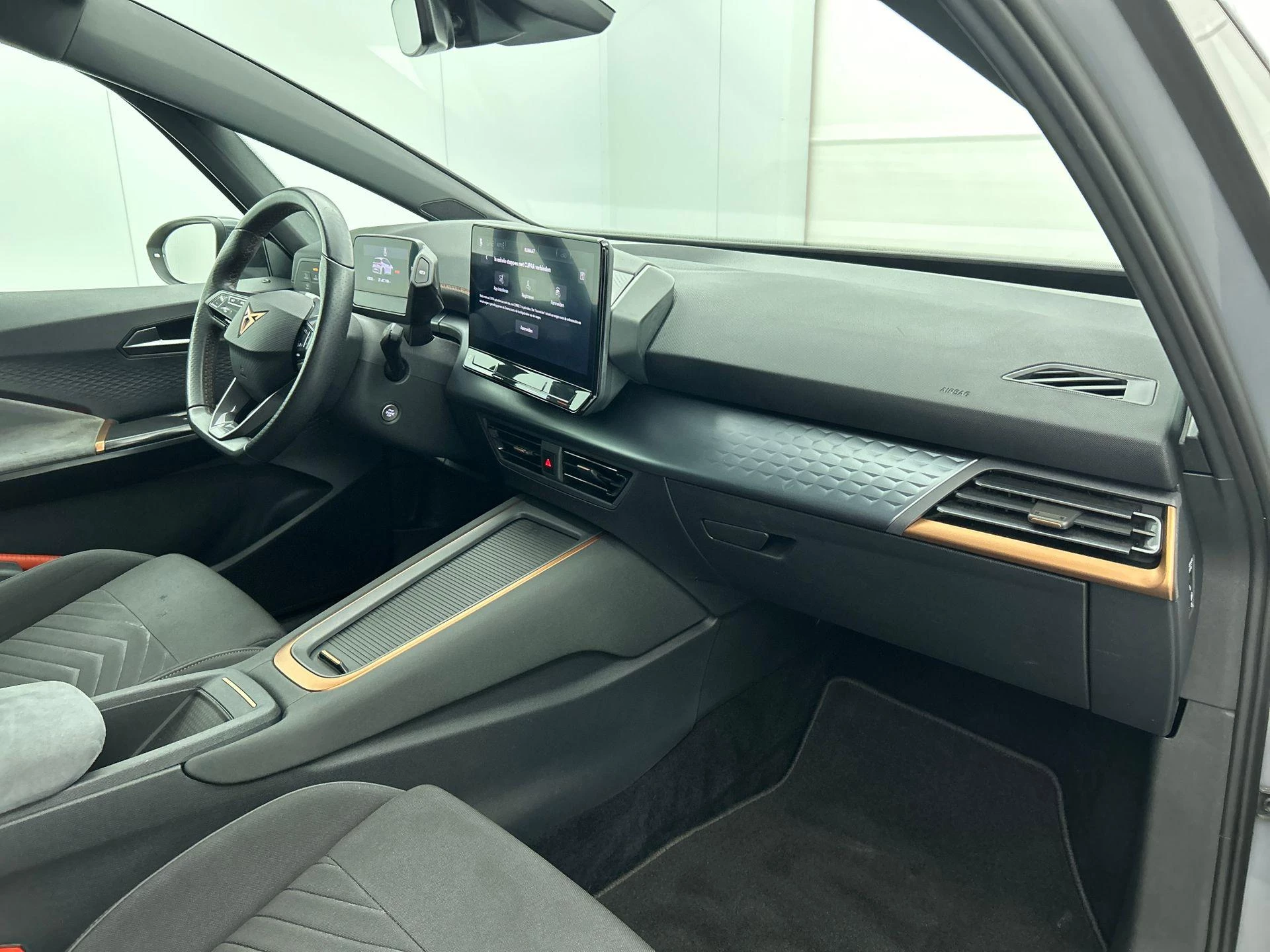 Hoofdafbeelding CUPRA Born