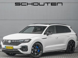 Volkswagen Touareg 3.0 TSi 4MOTION R Black Style Pano Trekhaak 22"