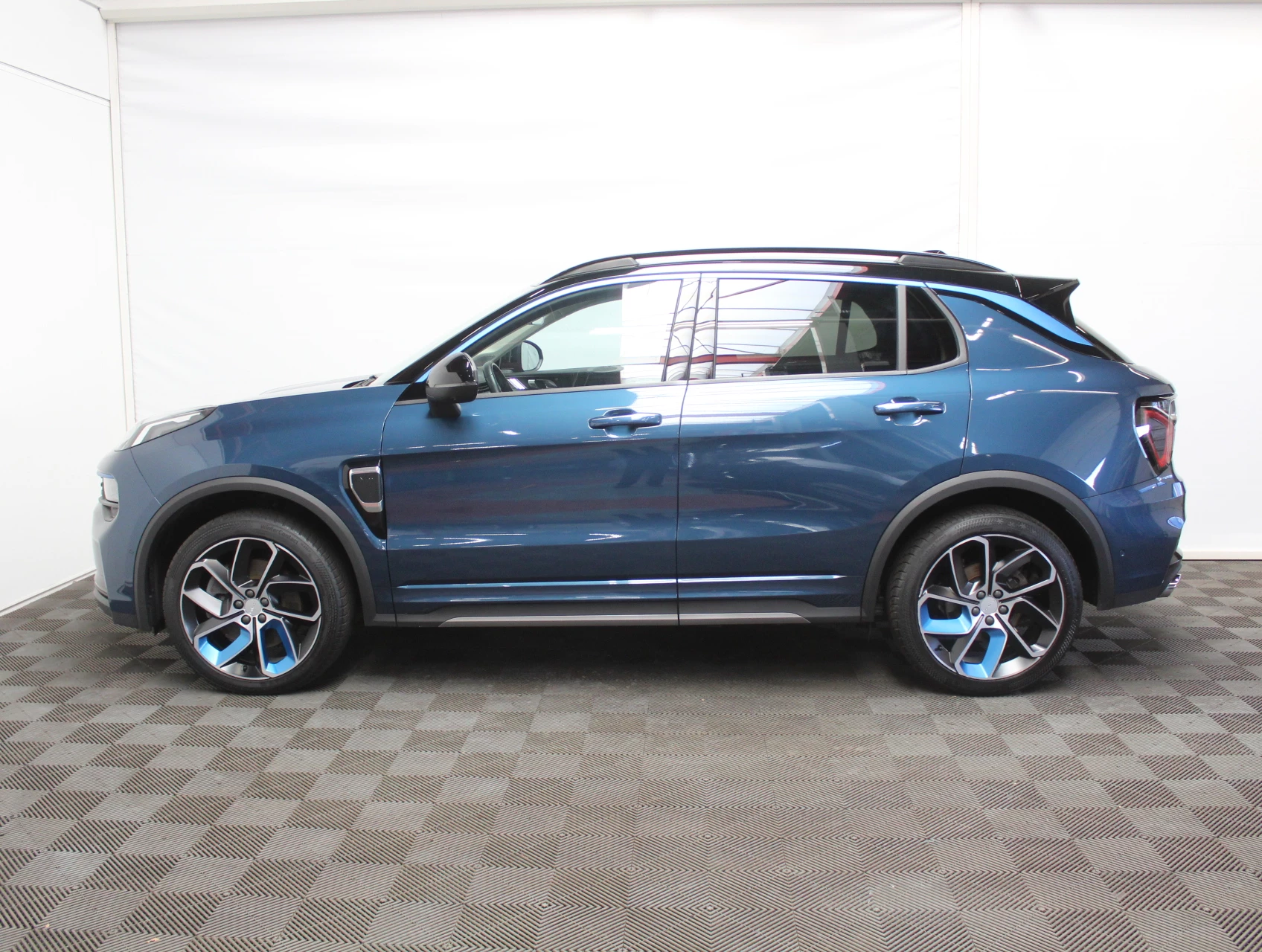 Hoofdafbeelding Lynk & Co 01