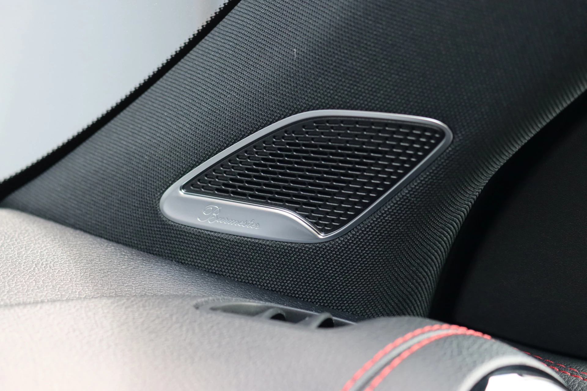 Hoofdafbeelding Mercedes-Benz EQB