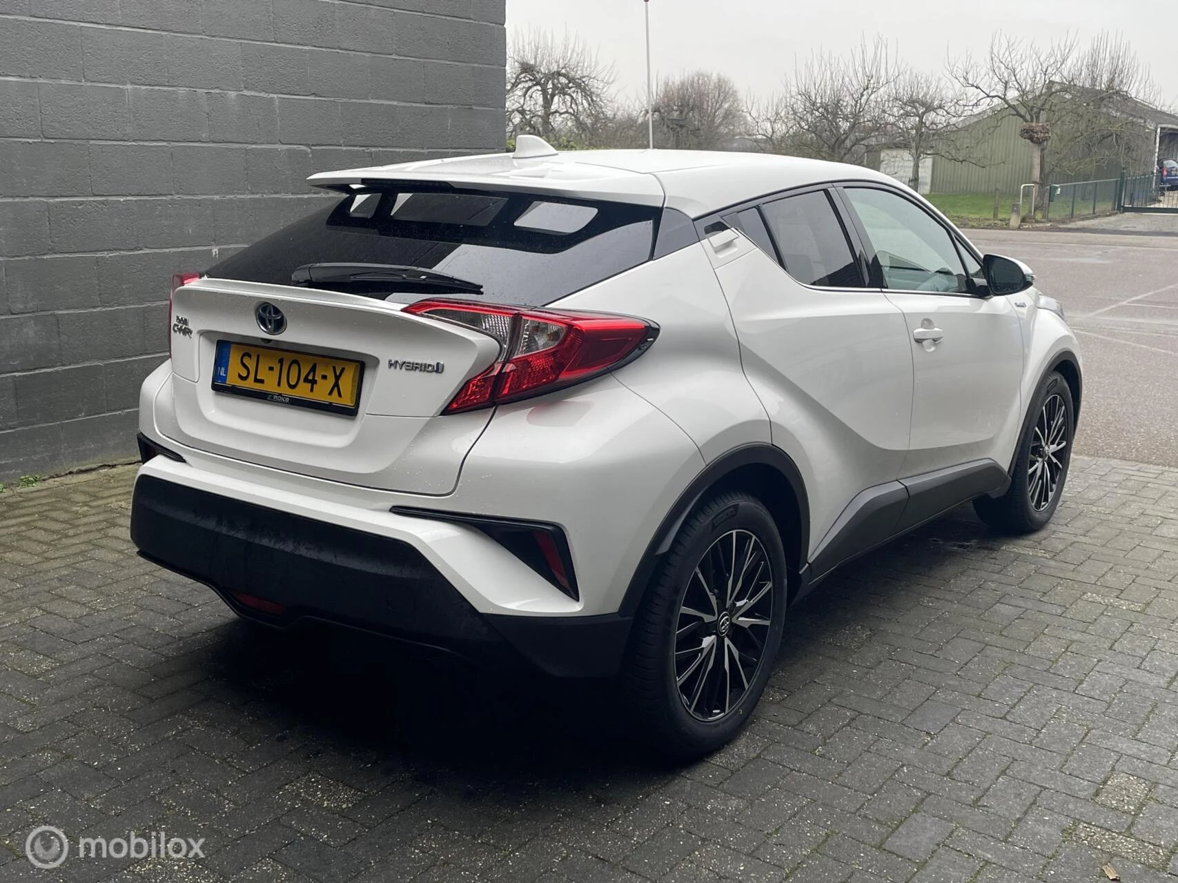 Hoofdafbeelding Toyota C-HR