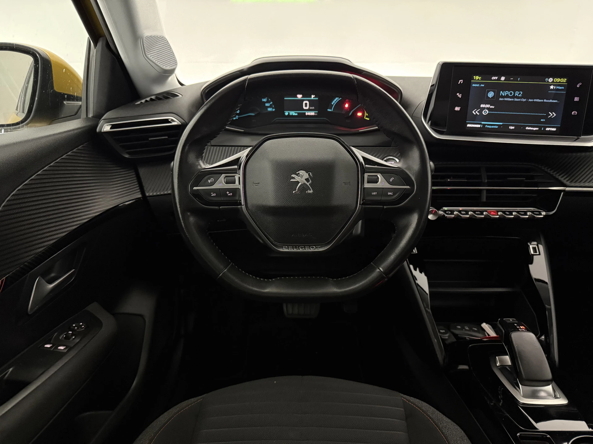 Hoofdafbeelding Peugeot e-208