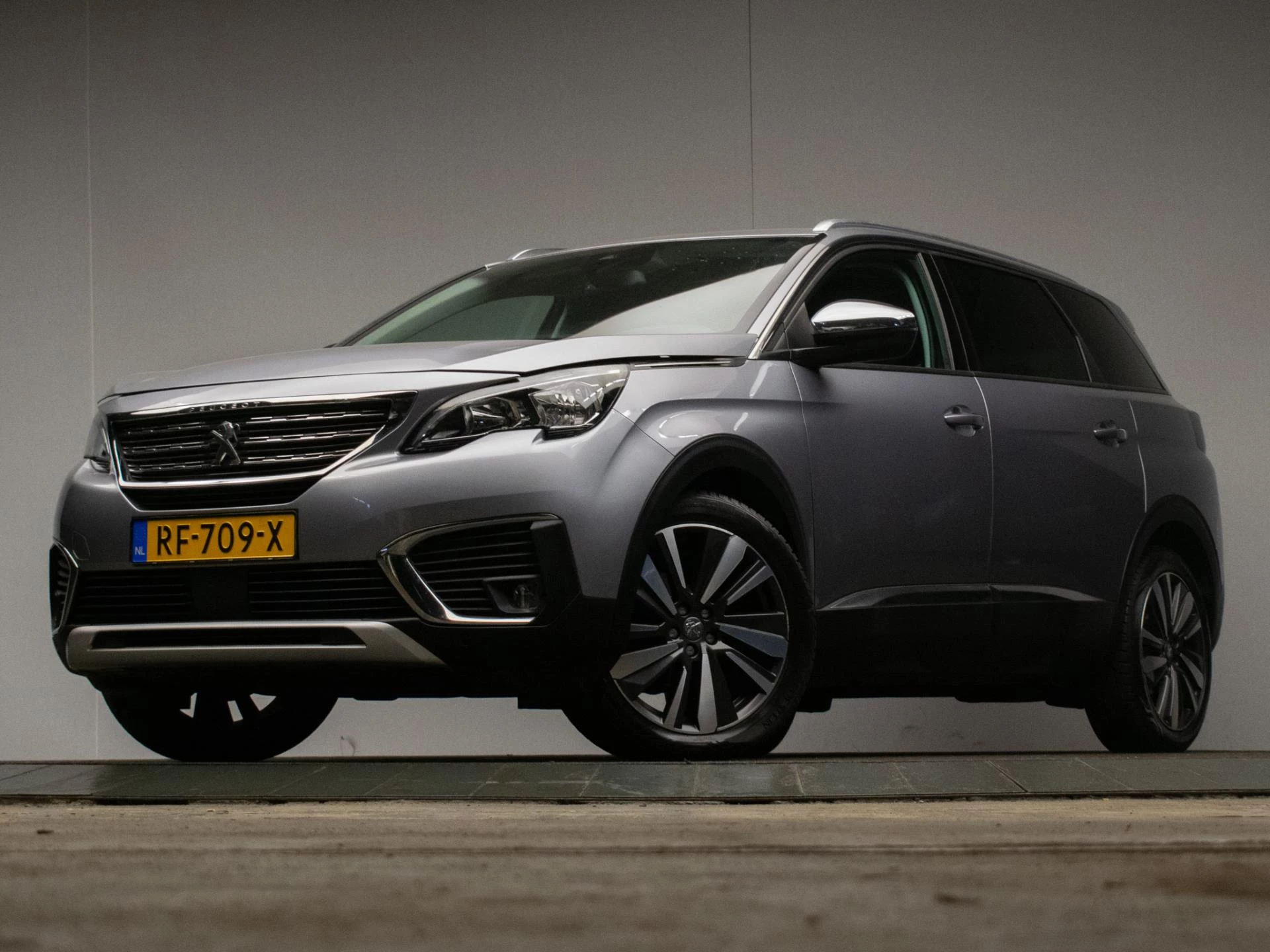 Hoofdafbeelding Peugeot 5008