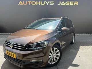 Hoofdafbeelding Volkswagen Touran Volkswagen Touran 1.2 TSI Highline 7p|Carplay|Allseasonbanden