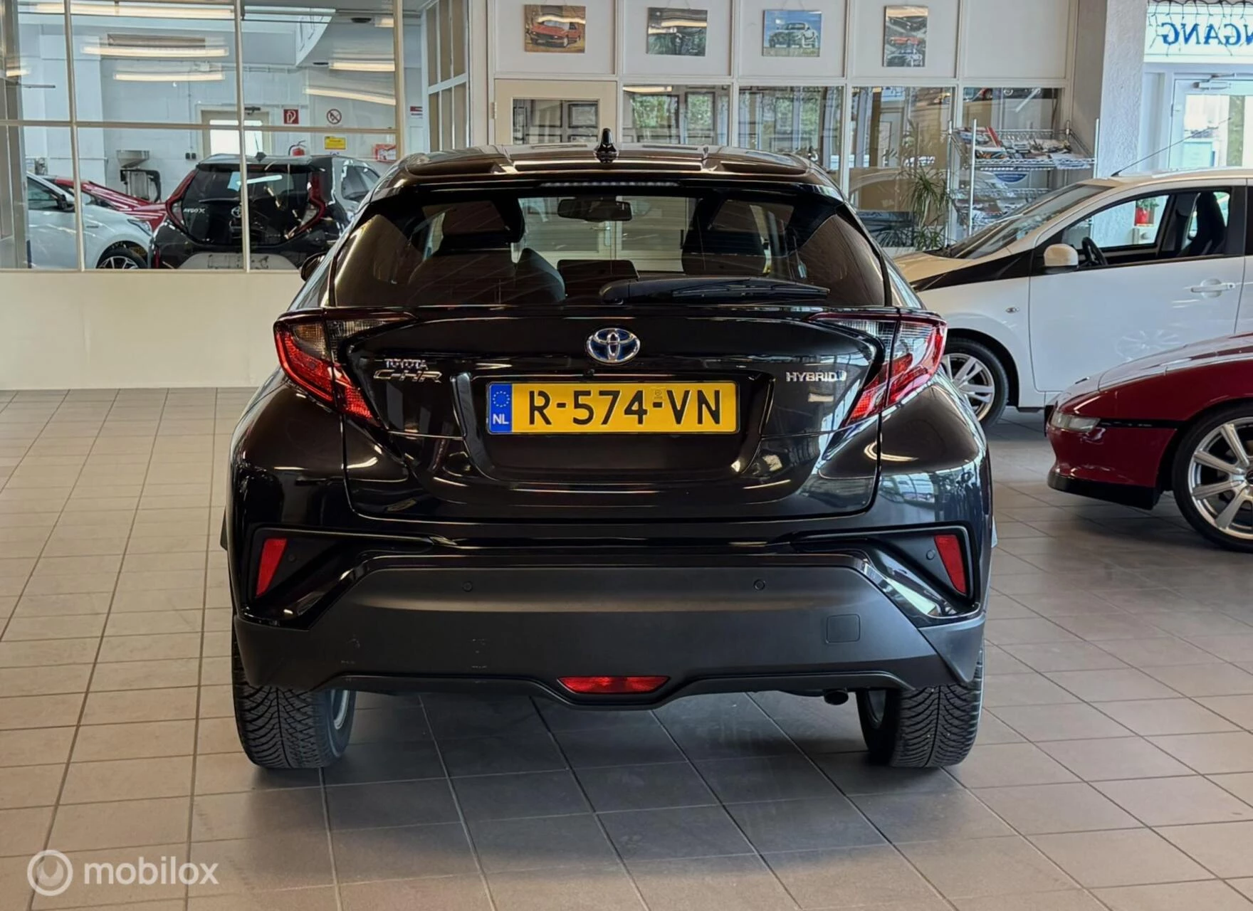 Hoofdafbeelding Toyota C-HR
