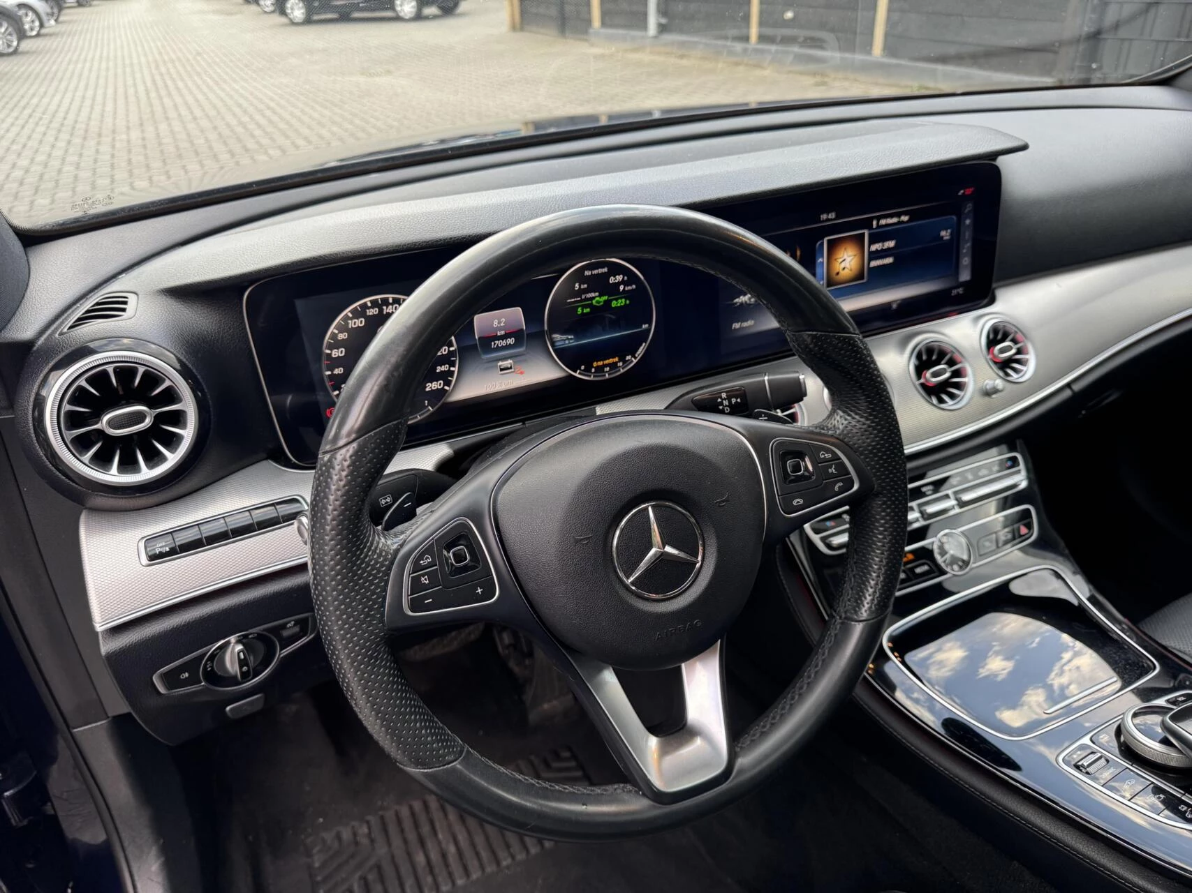 Hoofdafbeelding Mercedes-Benz E-Klasse