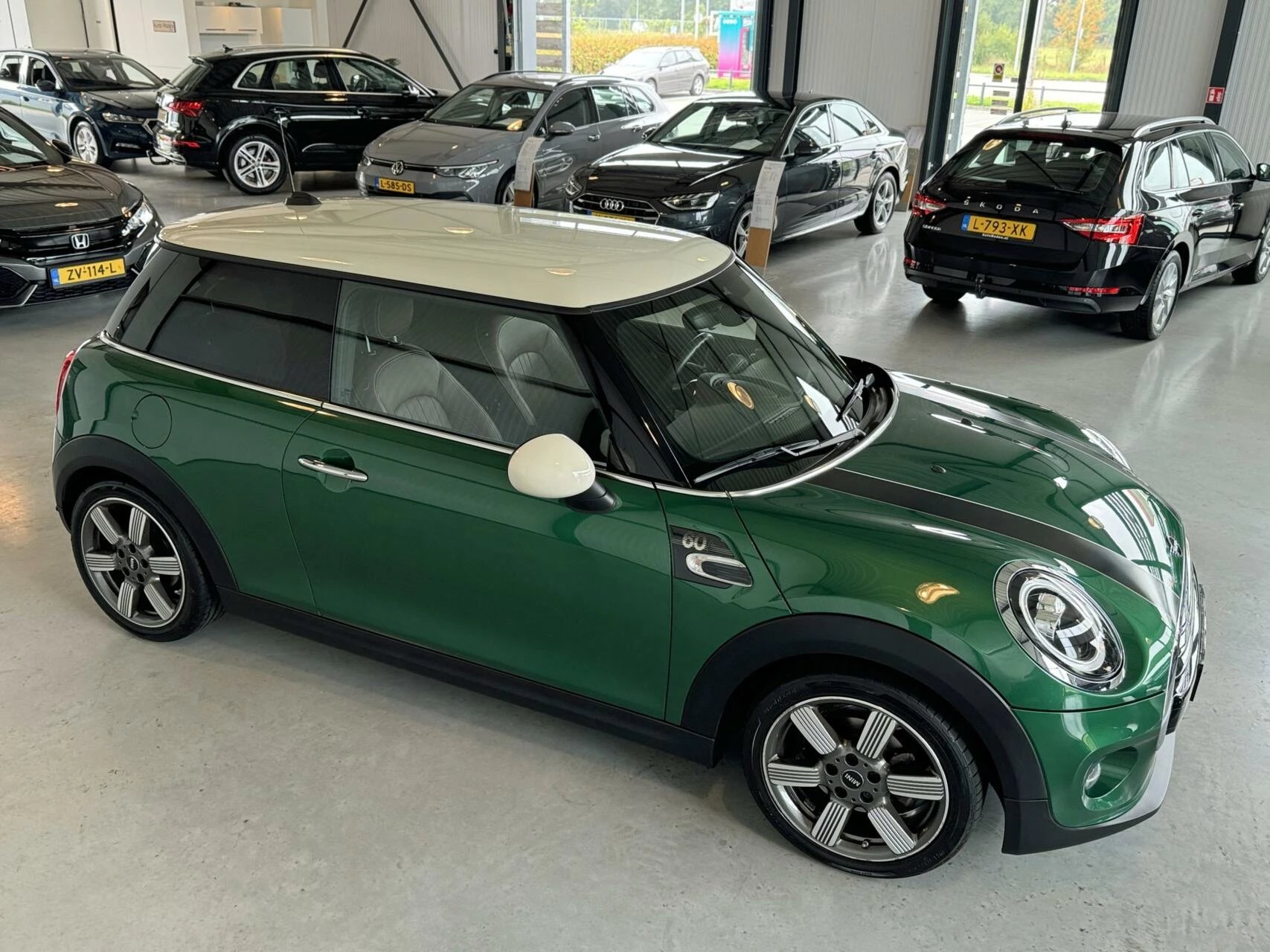 Hoofdafbeelding MINI Cooper