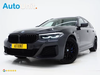 BMW 5 Serie Touring 530e xDrive M Sport Shadow | Panoramadak | Trekhaak | Harman/Kardon | 360 | Head Up | Keyless