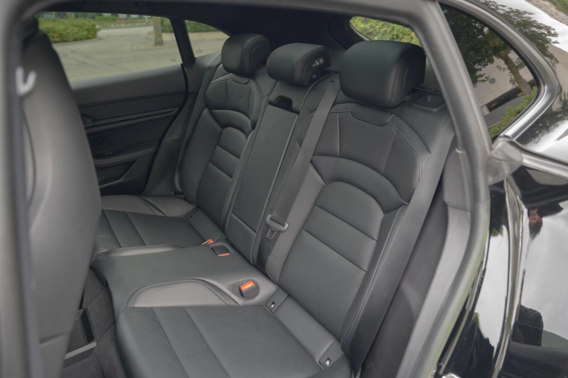 Hoofdafbeelding Porsche Taycan