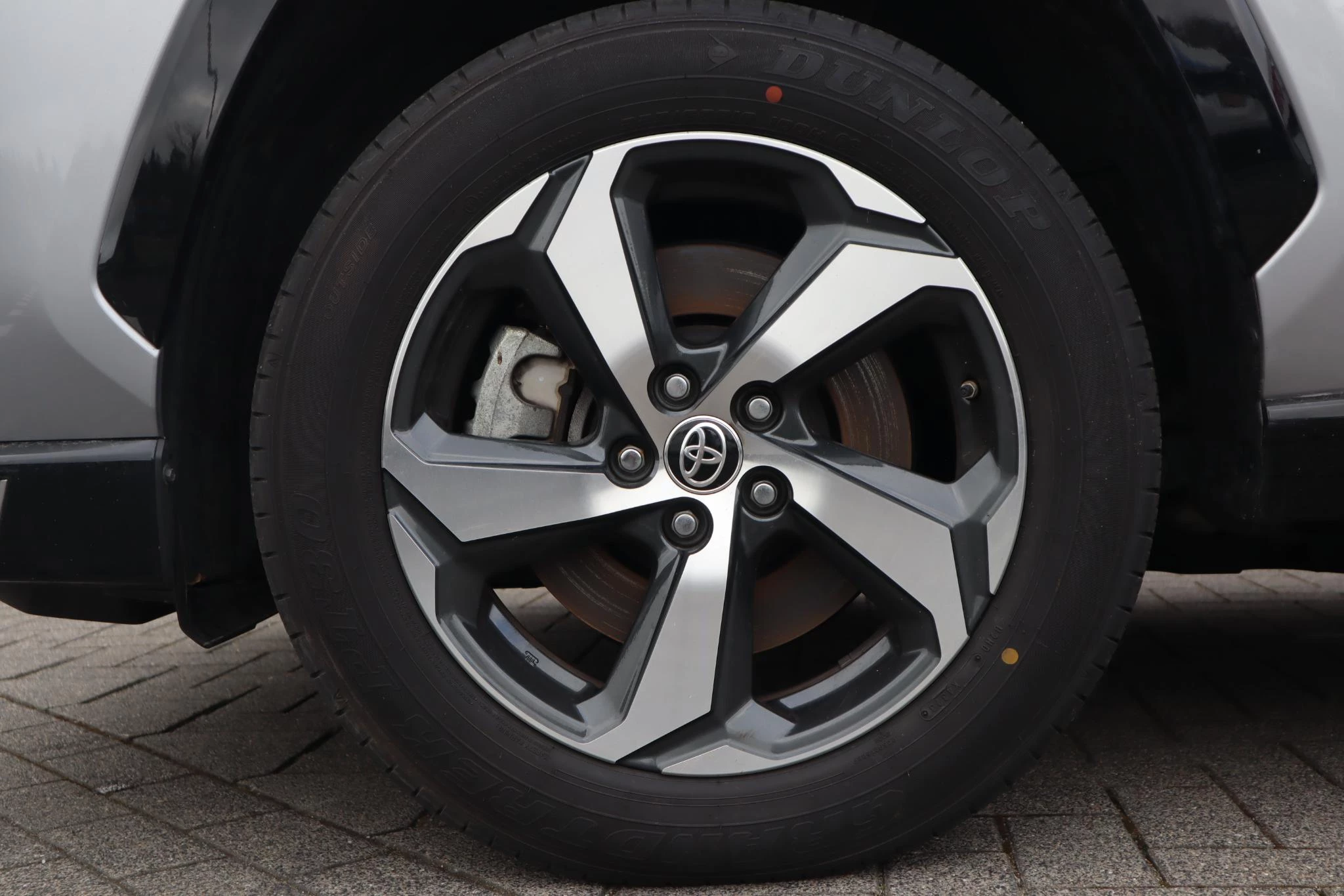Hoofdafbeelding Toyota RAV4