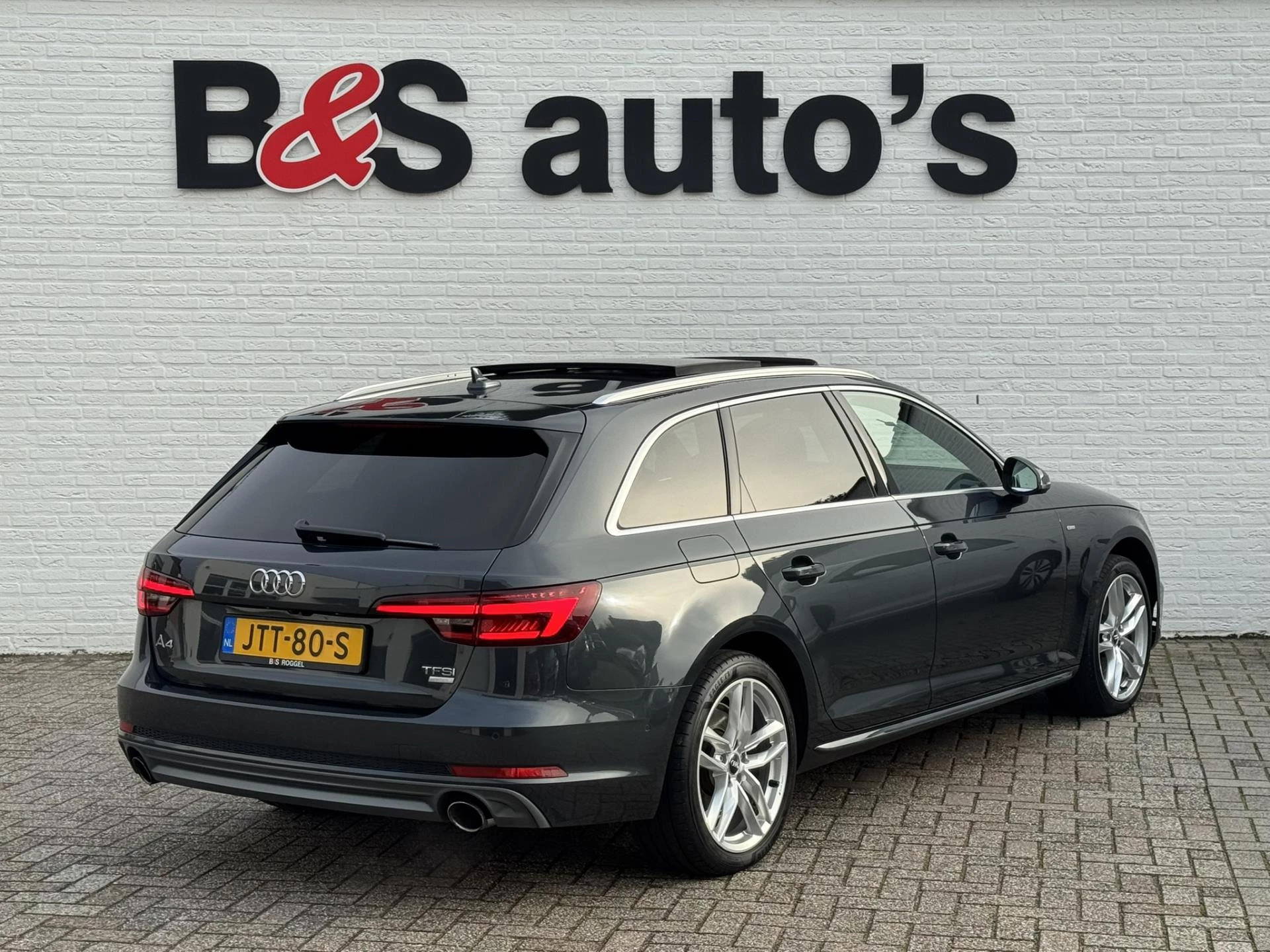 Hoofdafbeelding Audi A4