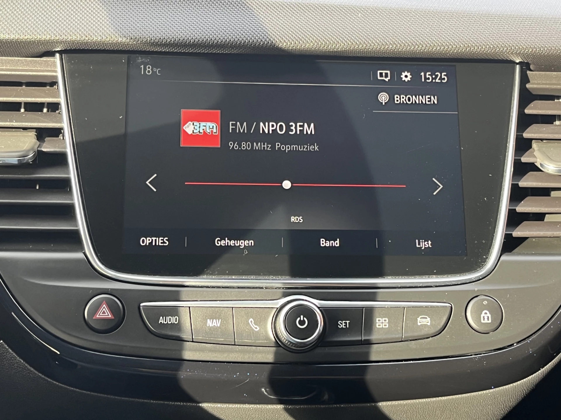 Hoofdafbeelding Opel Crossland X