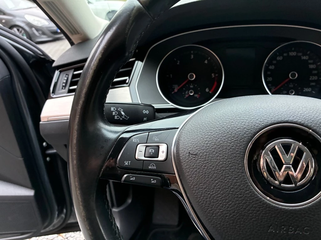 Hoofdafbeelding Volkswagen Passat