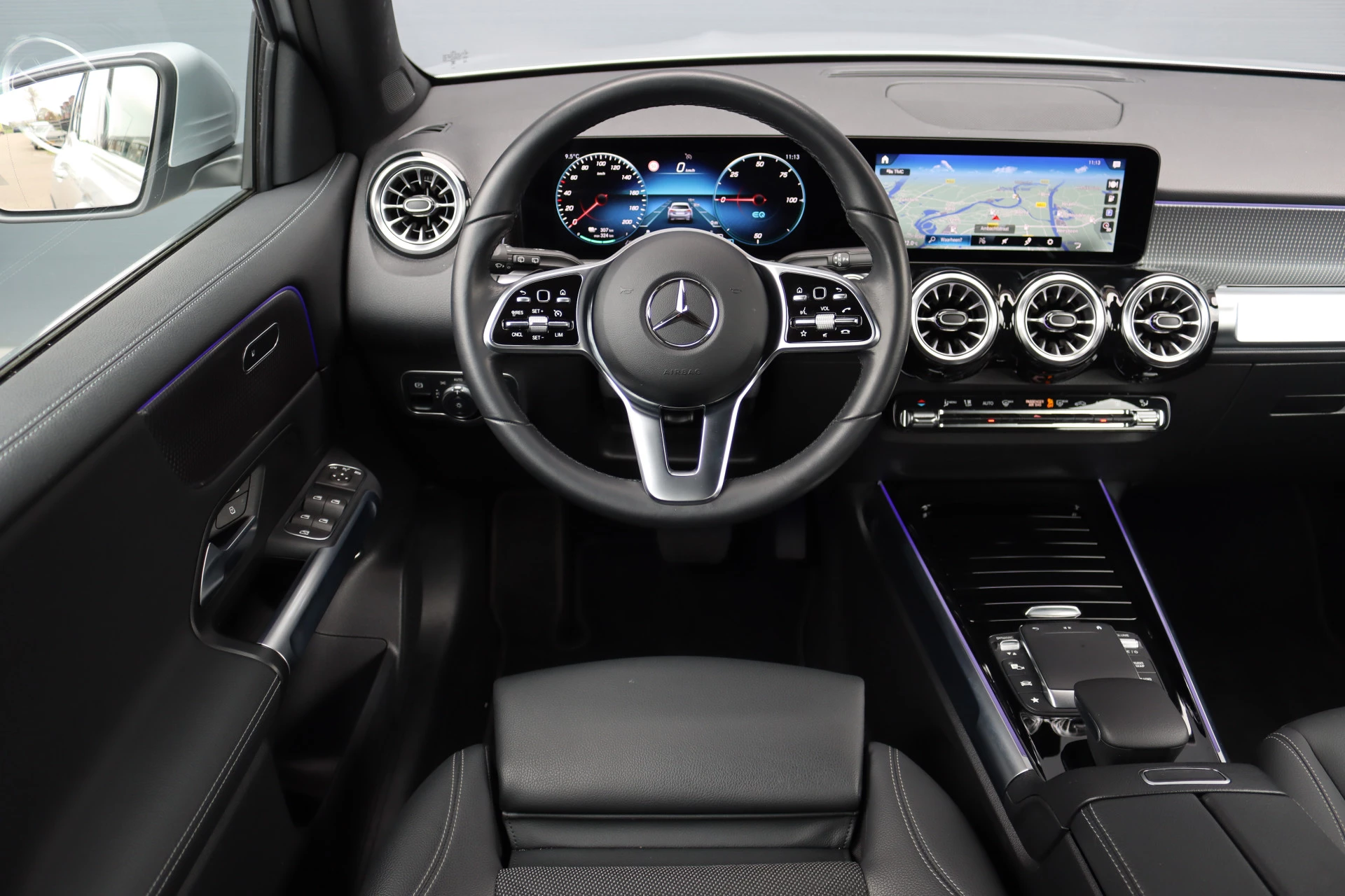 Hoofdafbeelding Mercedes-Benz EQB