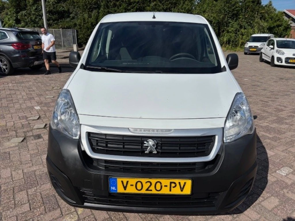 Hoofdafbeelding Peugeot Partner