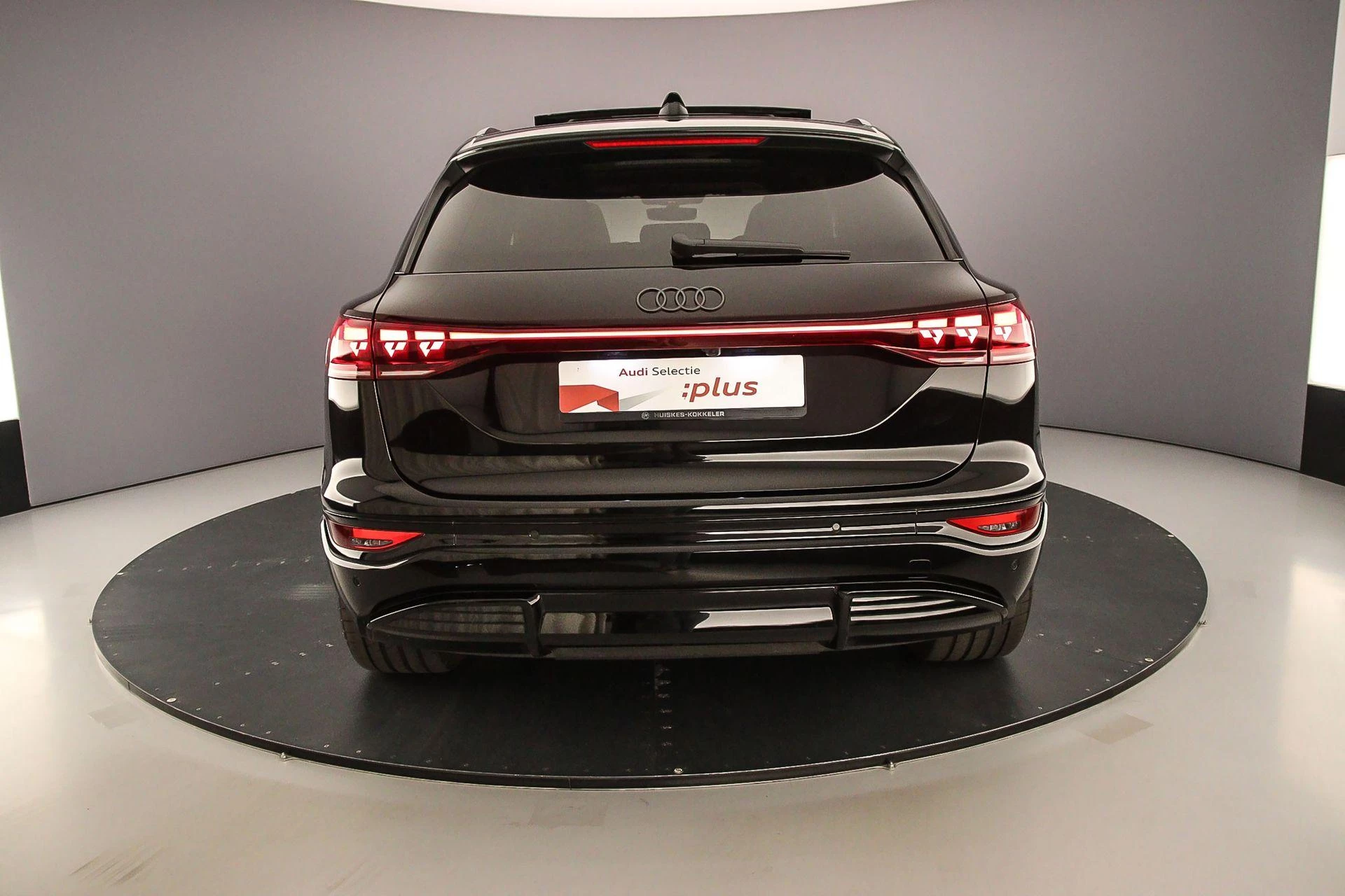 Hoofdafbeelding Audi SQ6