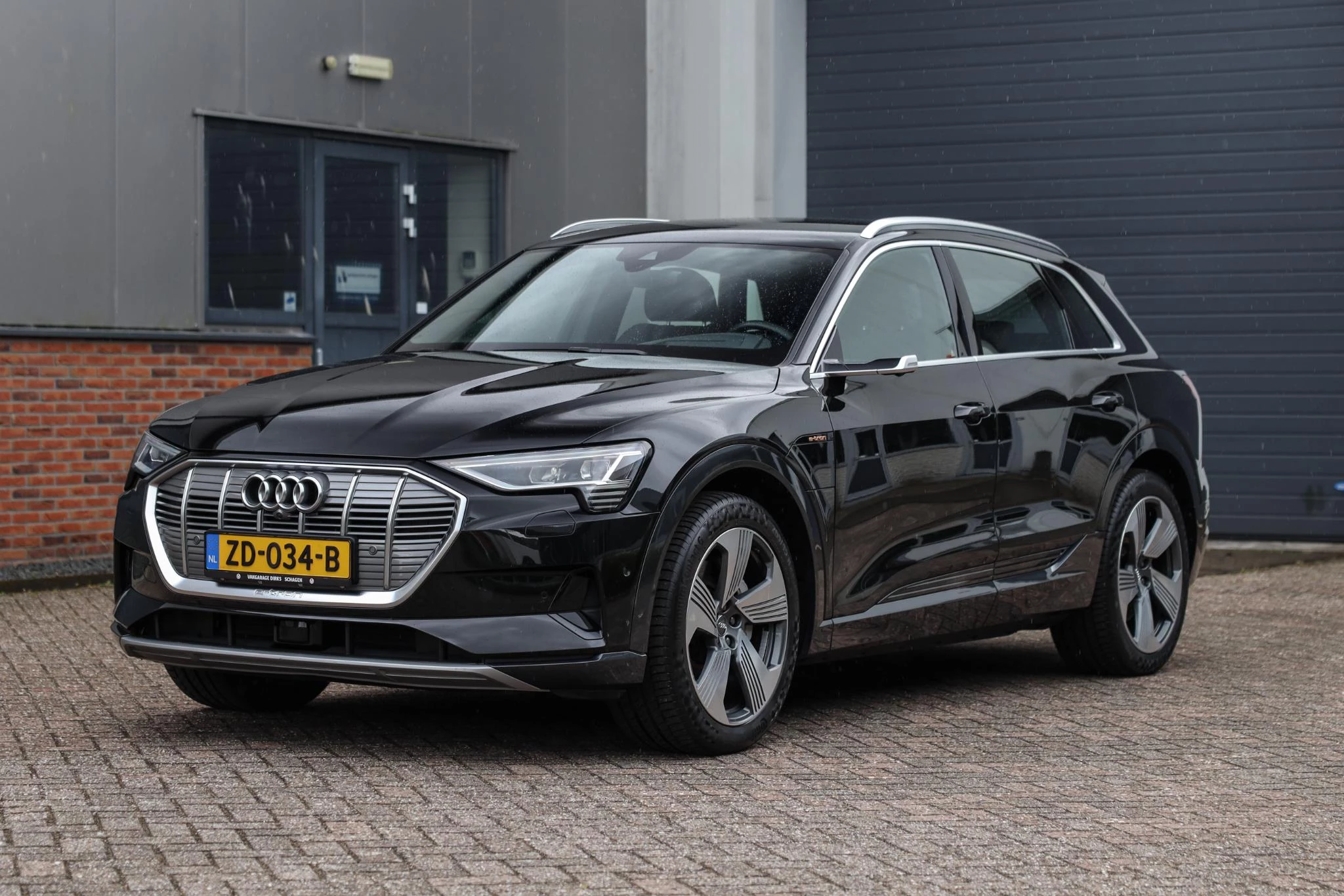 Hoofdafbeelding Audi e-tron
