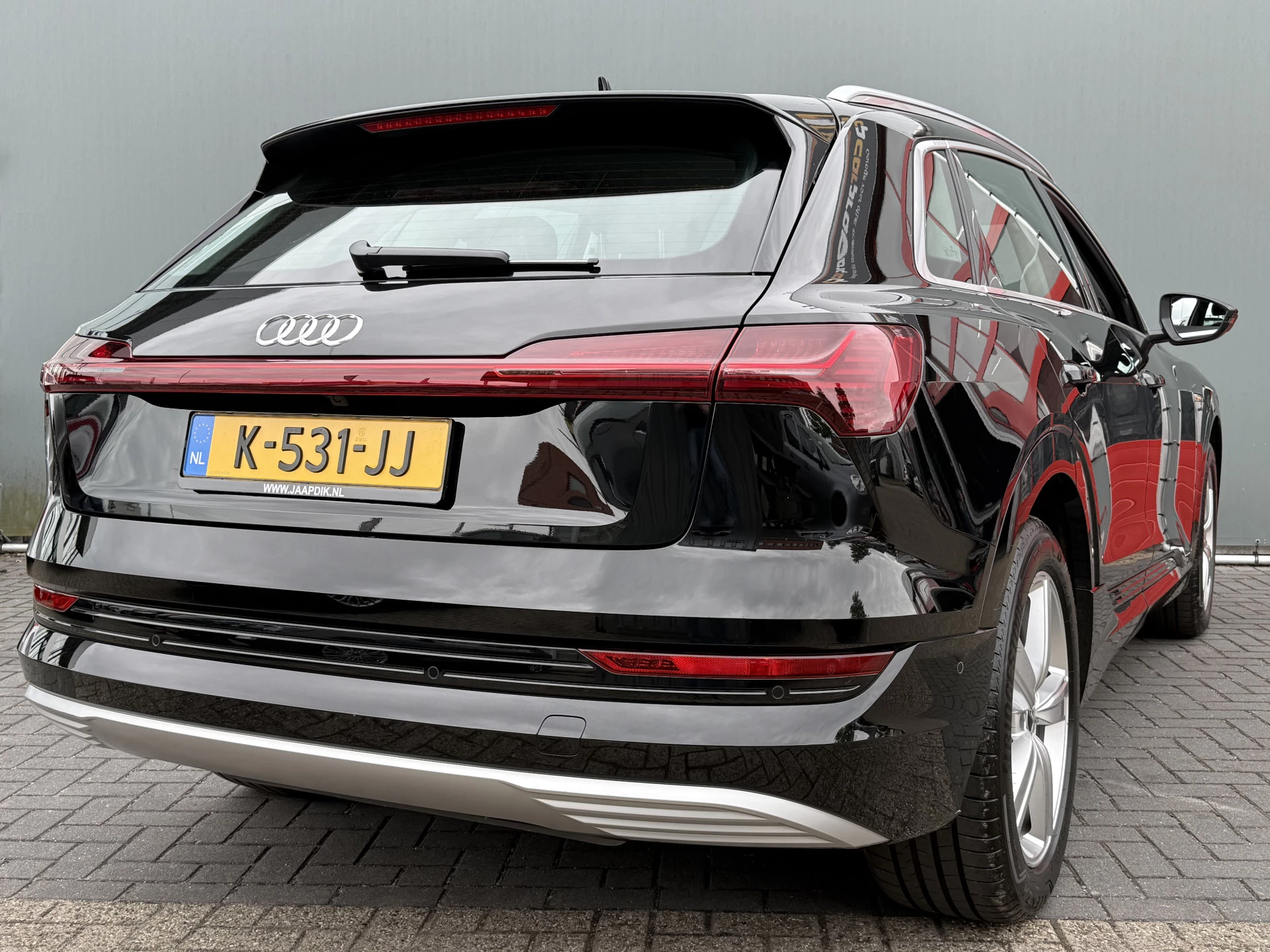 Hoofdafbeelding Audi e-tron