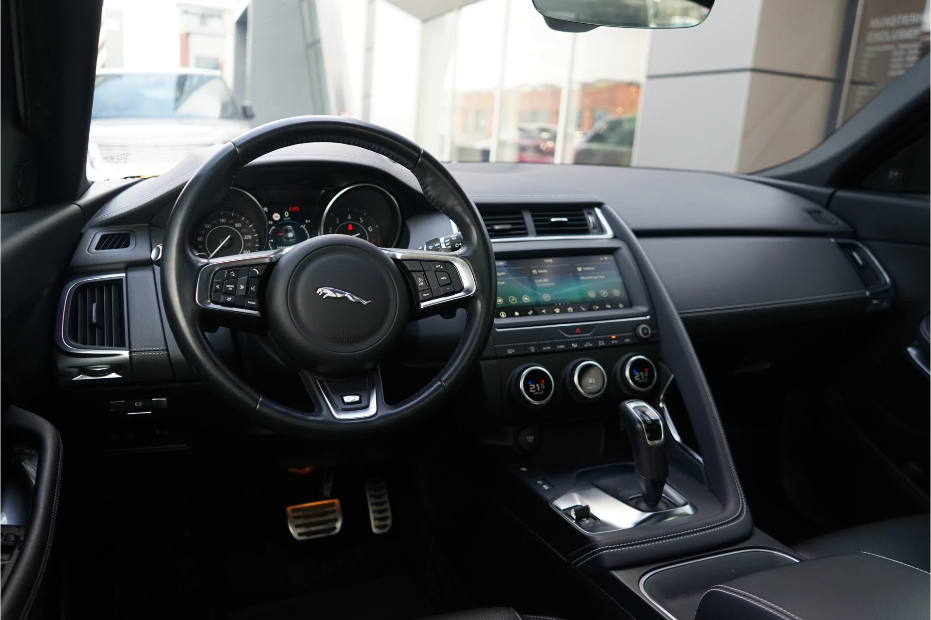 Hoofdafbeelding Jaguar E-PACE