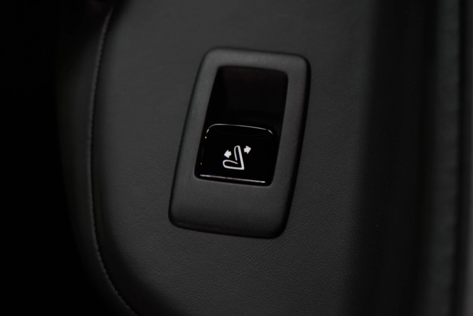 Hoofdafbeelding Rolls-Royce Cullinan