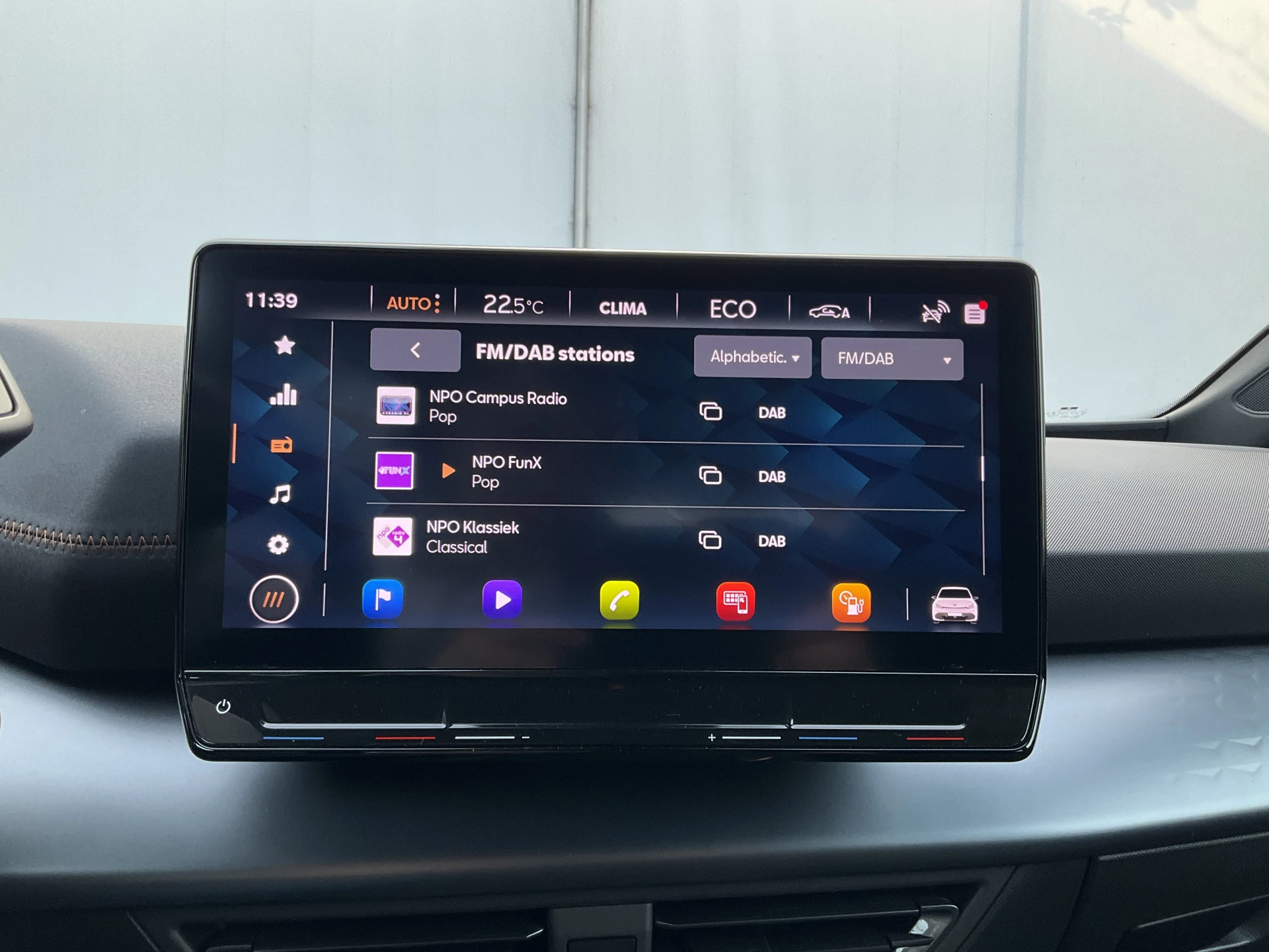 Hoofdafbeelding CUPRA Born