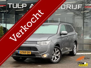 Mitsubishi Outlander 2.0 PHEV Instyle Lees tekst!