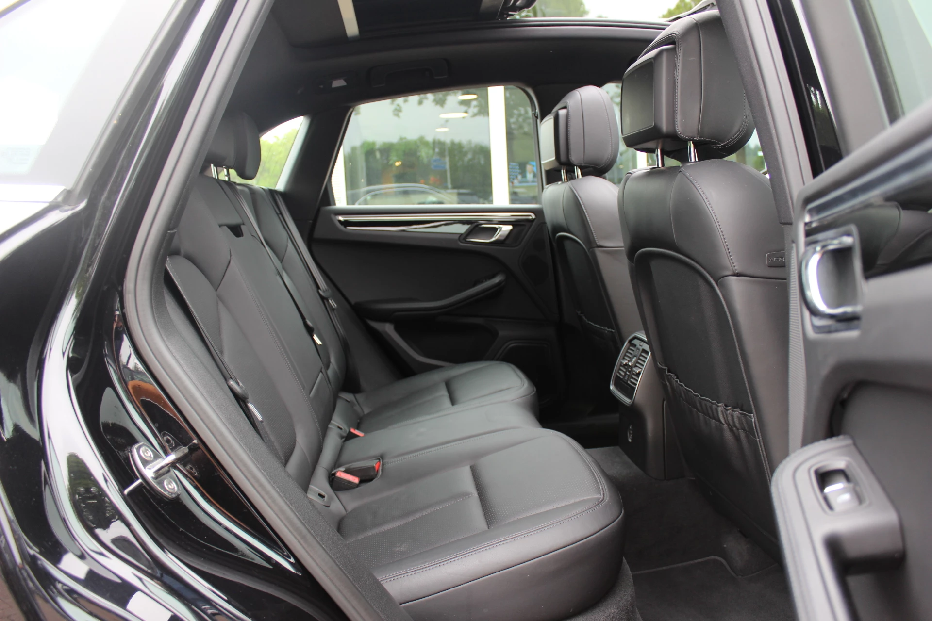 Hoofdafbeelding Porsche Macan