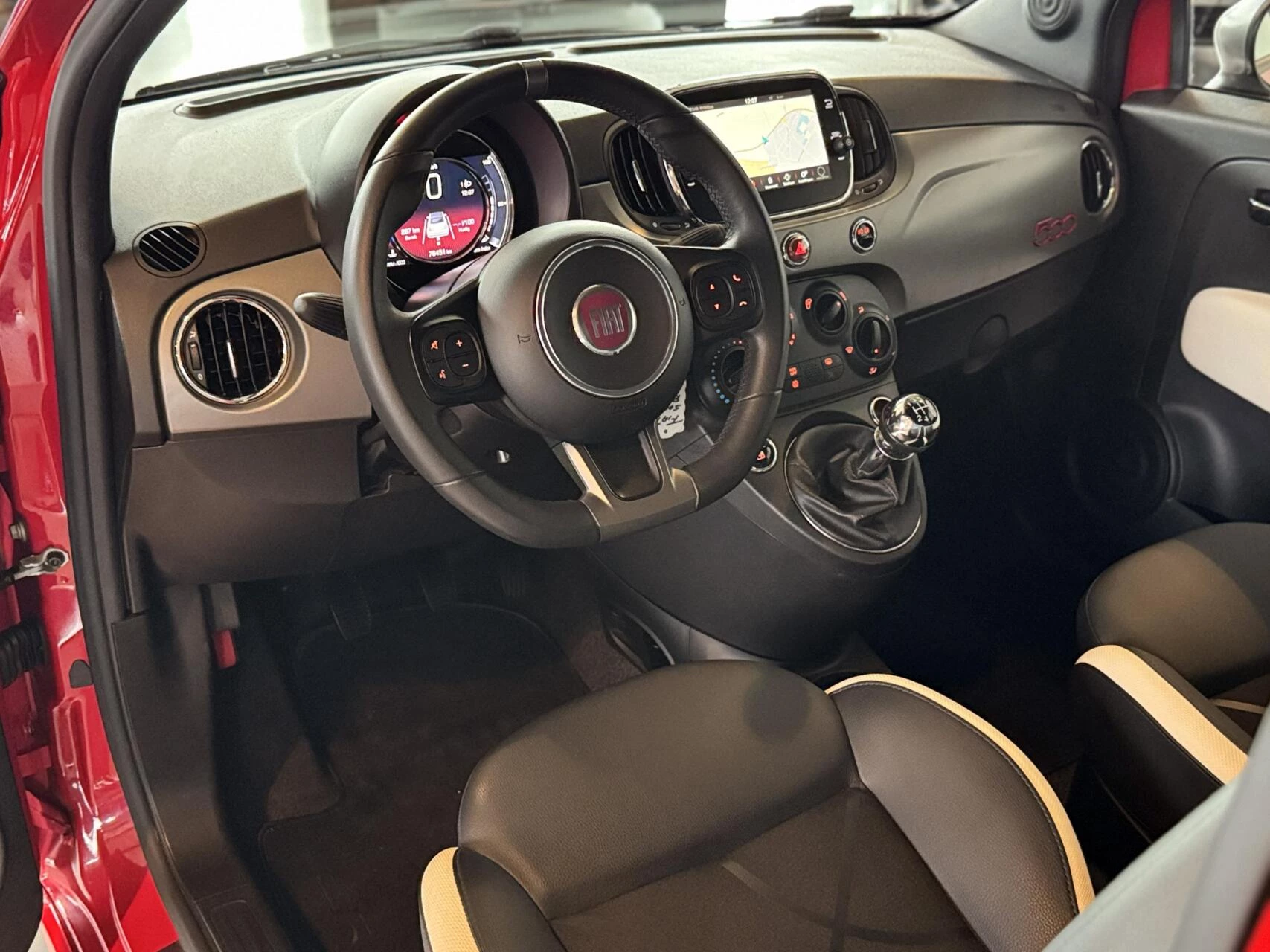 Hoofdafbeelding Fiat 500C