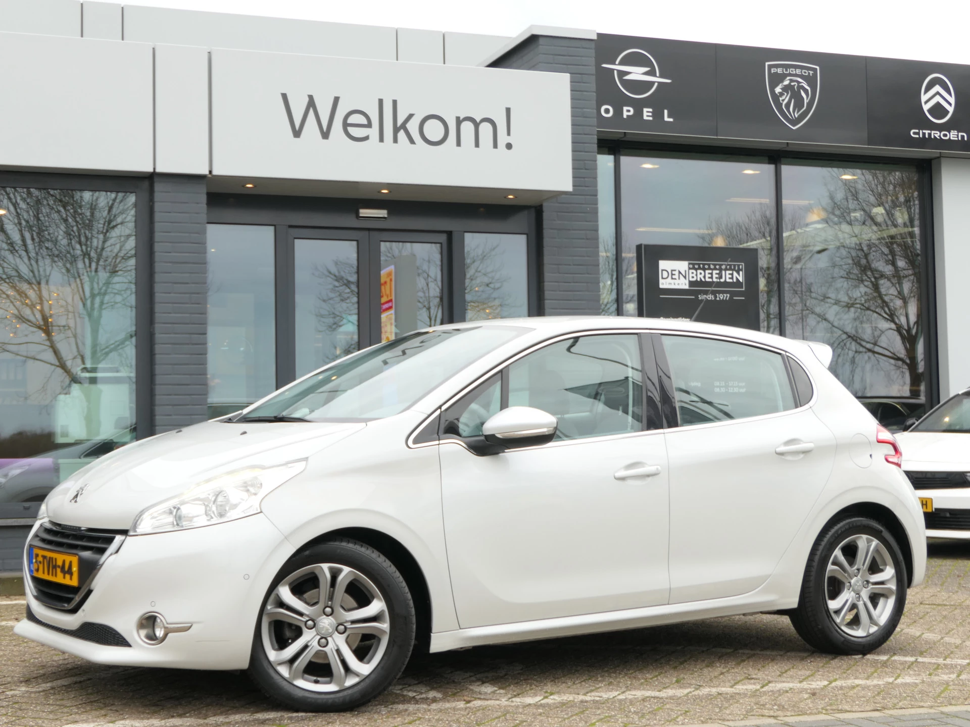 Hoofdafbeelding Peugeot 208