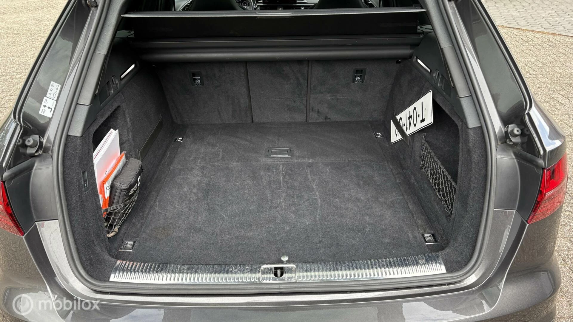 Hoofdafbeelding Audi S4