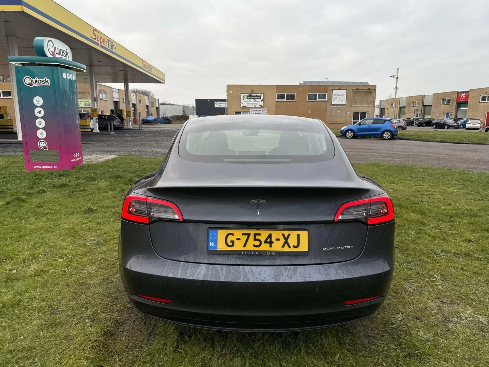 Hoofdafbeelding Tesla Model 3