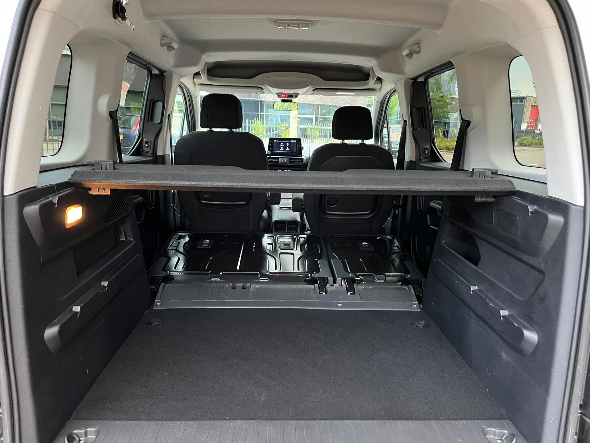Hoofdafbeelding Peugeot Rifter