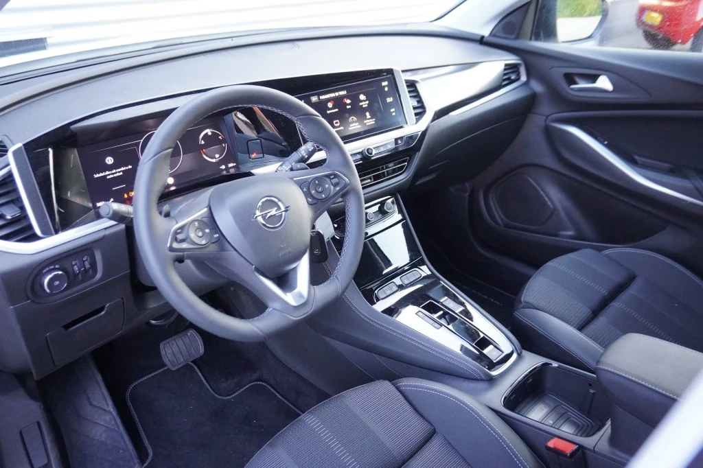 Hoofdafbeelding Opel Grandland
