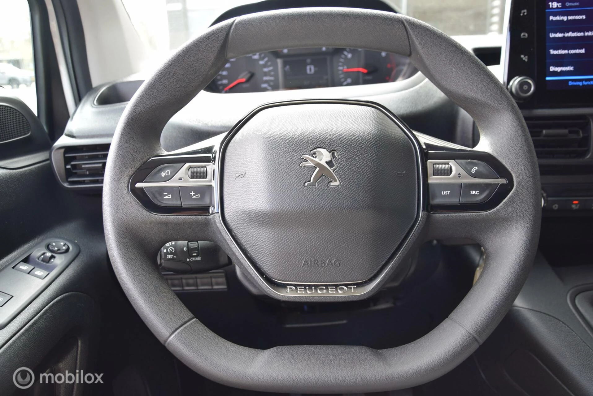 Hoofdafbeelding Peugeot Partner