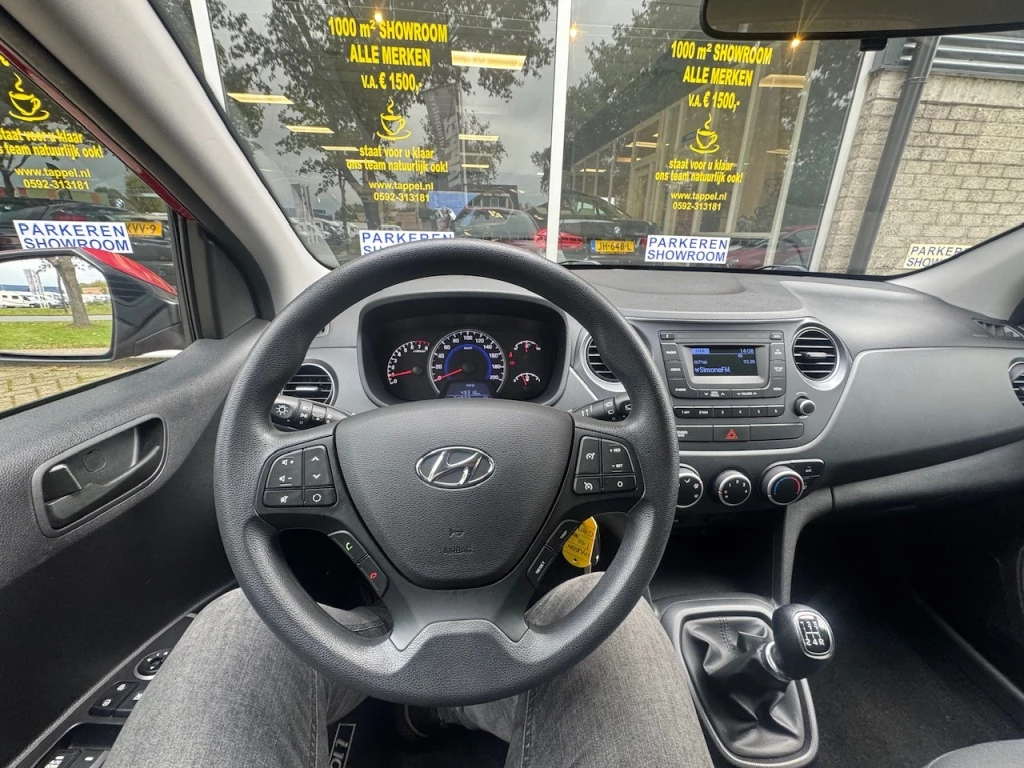 Hoofdafbeelding Hyundai i10