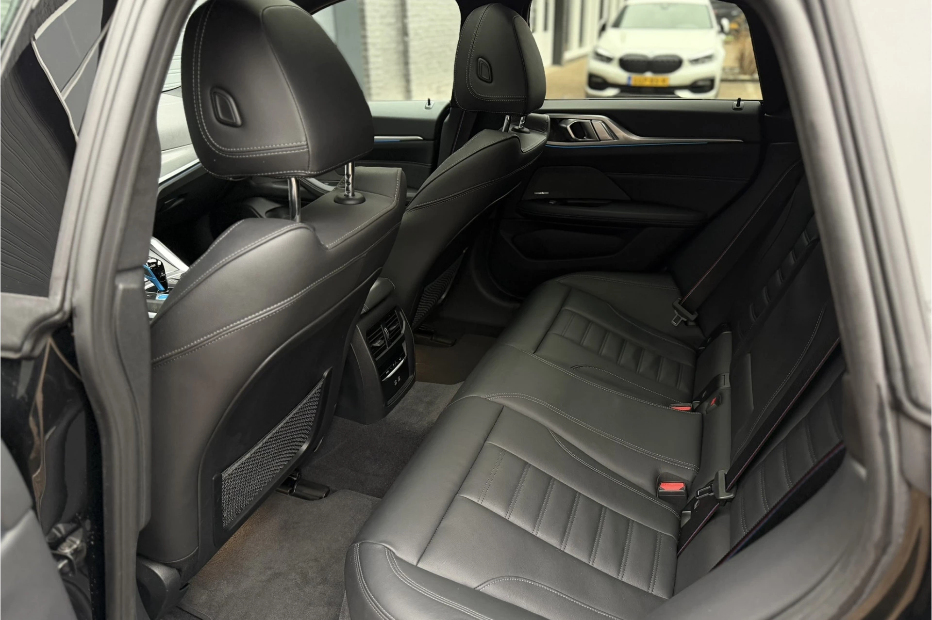 Hoofdafbeelding BMW i4