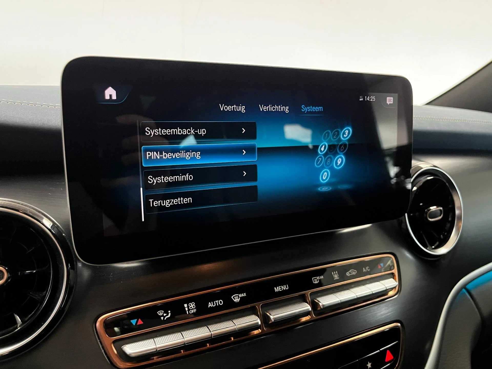 Hoofdafbeelding Mercedes-Benz EQV