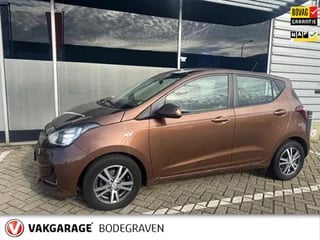 Hoofdafbeelding Hyundai i10 Hyundai I10 1.0i Comfort / 31-12-2019! / 1e eigenaar / lm velgen/ navi